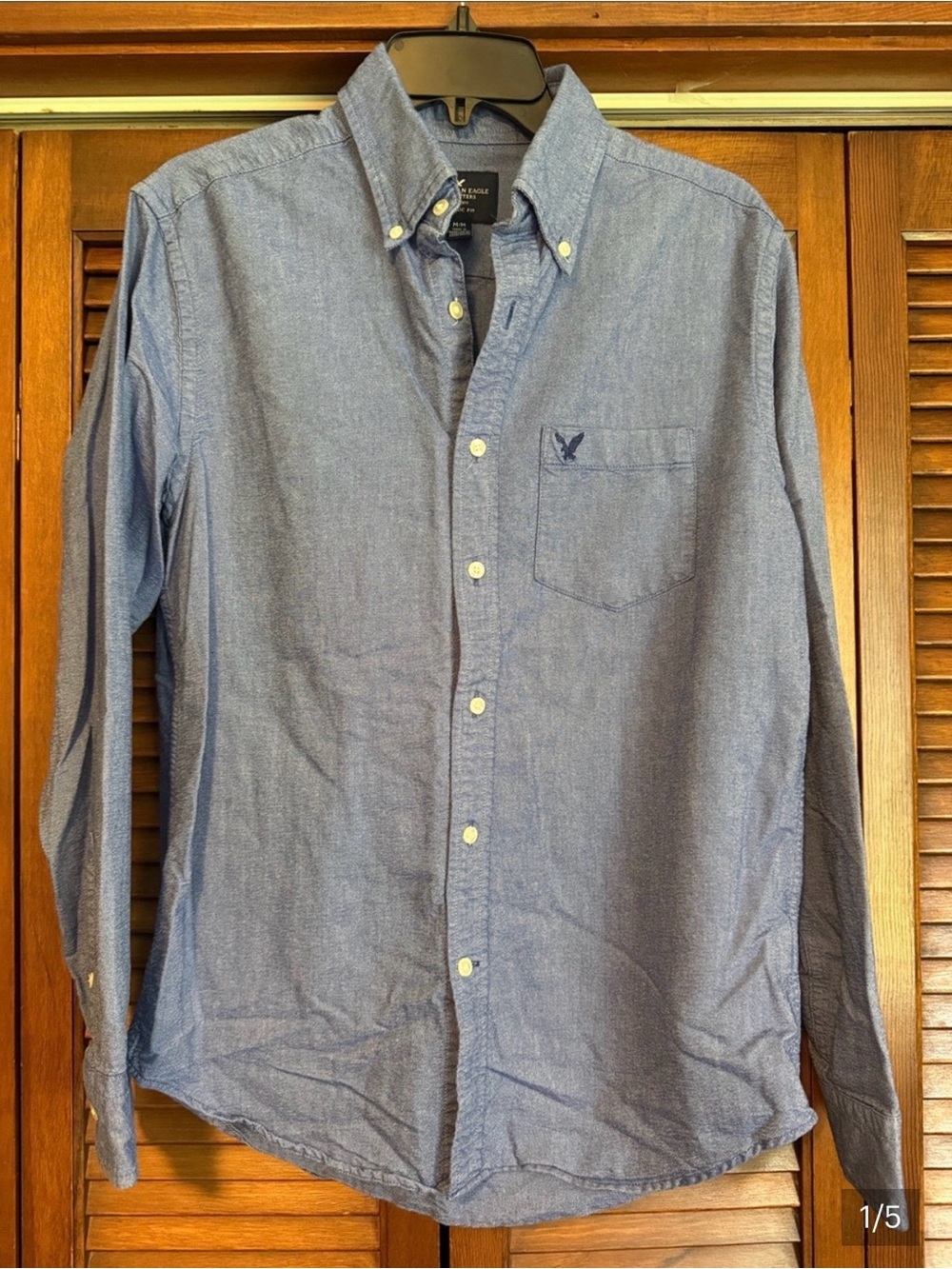 American Eagle Outfitters Men’s Light Blue Button-Down Oxford Shirt